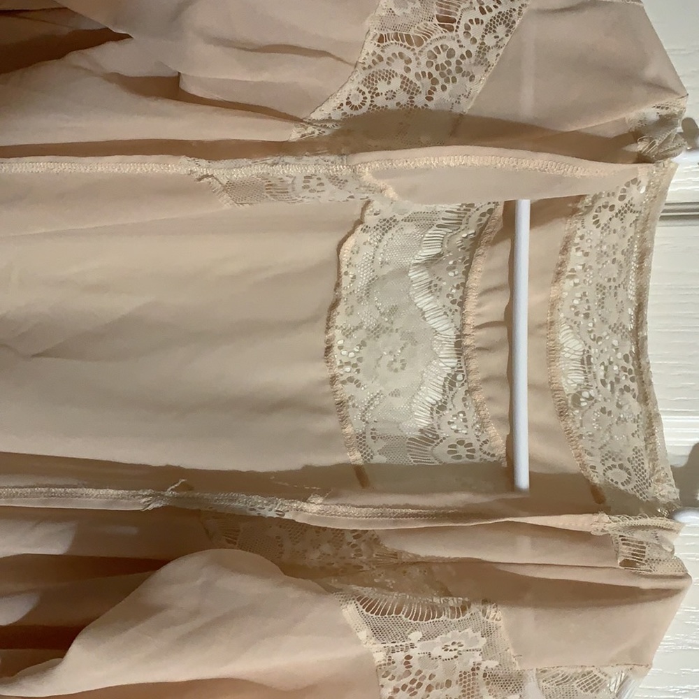 Cream W/White Lace Robe - Picture 3 of 4